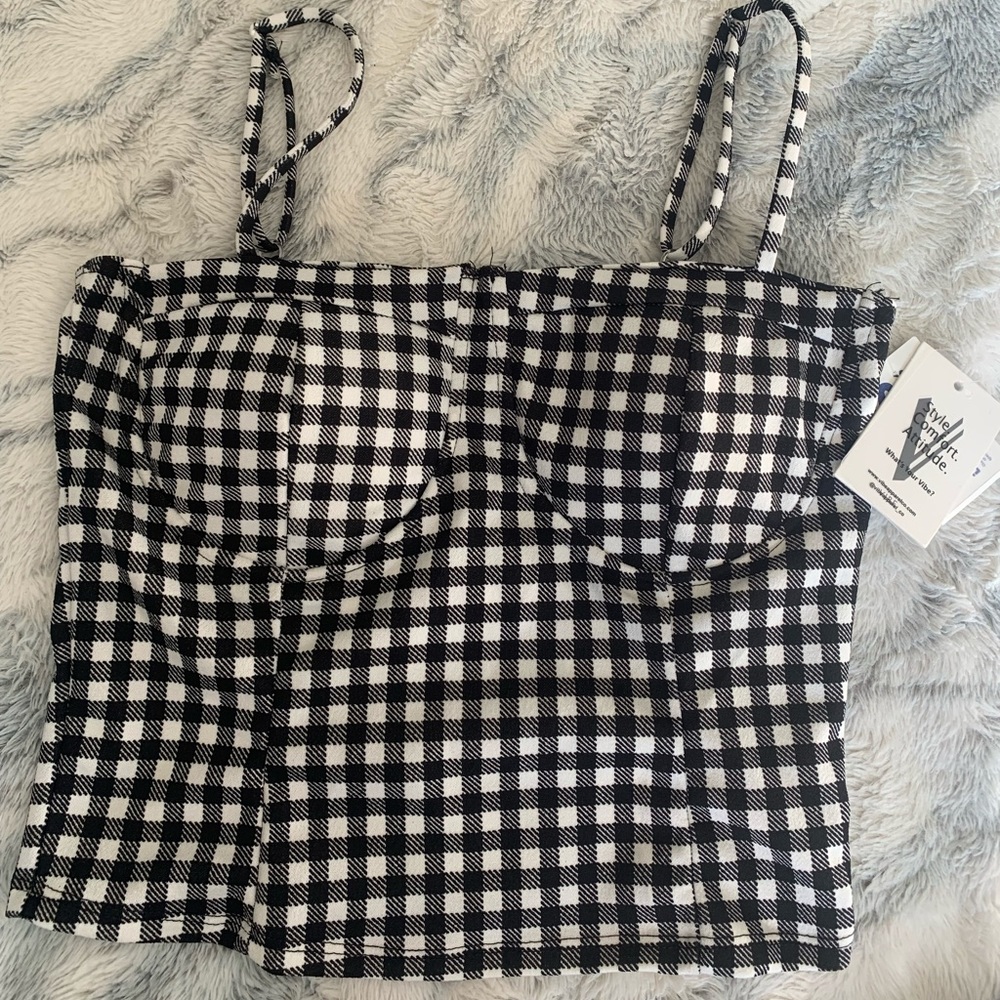 Black and white plaid cropped tank top